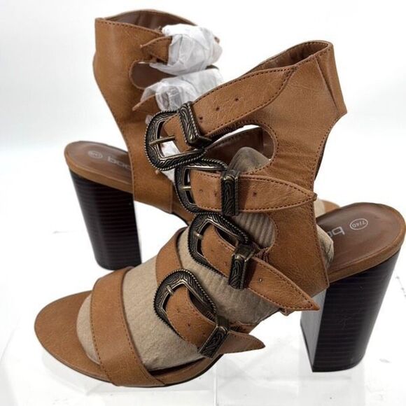 New Boohoo Sarah Buckle Gladiator Flared Heel Sandals Tan 7 - Picture 2 of 9